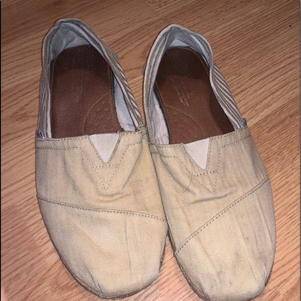 Men’s Toms